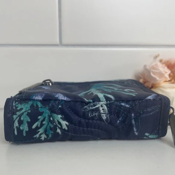 LUG “Splits” Wallet Navy Blue Sea Life Quilted RFID Compact Wallet - Picture 5 of 11